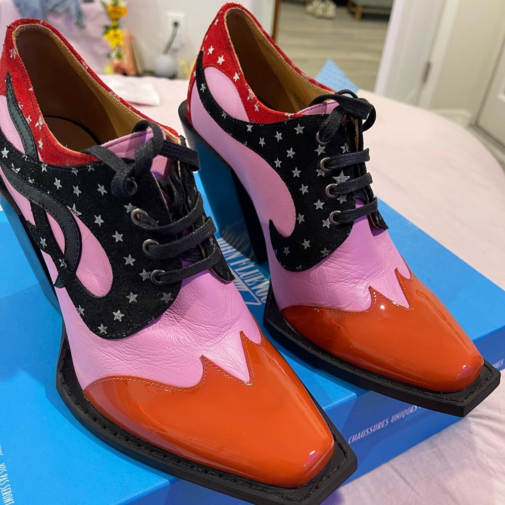 John Fluevog Lace Up Heels size 8
